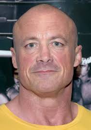 Holistyczna agencja detektywistyczna Dirka Gently'ego (2016) obsada  gościnna