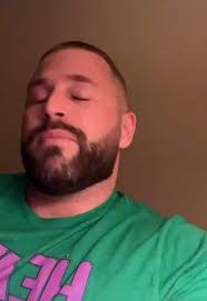 Brandon Belisle's Instagram, Twitter & Facebook