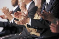 Скачать звук аплодисментов и оваций для видео монтажа, аплодисменты со свистом, хлопают в ладоши и крики. Applause Meaning And Definition