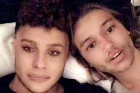 Perrie Edwards Fools Around On Snapchat As She Gets Cosy In Bed With Alex Oxlade Chamberlain London Evening Standard