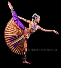 22 Bharatanatyam Poses Ideas Bharatanatyam Poses Bharatanatyam Arangetram Bharatanatyam is a famous indian form of classical dance that requires not just proper postures and movements but step 3: 22 bharatanatyam poses ideas