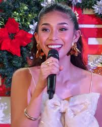 Thank you, Manila Grand Opera, for having me! It was a blast! 🎉🎤✨ Special  thanks to @iconicstarhair and @docmariefaith of @sagundentalclinic 😊