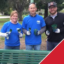 Eddie Grom (@EddieGrom8687)