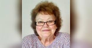 Janice Denny's Instagram, Twitter & Facebook