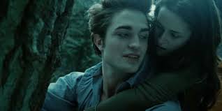 10 Twilight Scenes That Fans Still Rewatch Even 17 Years Later