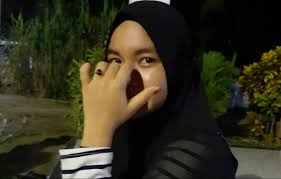 Sadiqah, Dara yang Konfiden dan Eksis Berbahasa Gunakan Bahasa Daerahnya