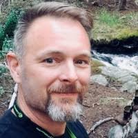 90+ "Richard Hauer" profiles