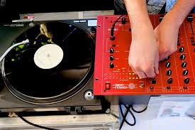 This clip cut from secret garden ost concert and actually hyun bin sing along with the mp3 version of that man. Limerick Culture Arts Ø¹Ù„Ù‰ ØªÙˆÙŠØªØ± Sing A Long The Secret Garden Sunday Times Party Family Fun Something For Everyone Today Cultureandchips Belltablelimk Thisisiny Https T Co Kom31z7i6i