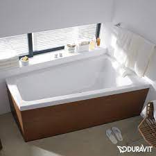 Für alle, die ihr gemeinsames bad nicht nur gegenüber, sondern ganz nah beieinander genießen möchten, ist die trapezbadewanne ideal. Baden Zu Zweit Die Besten Zweisitzer Wannen Bei Reuter