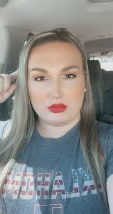 Priscilla Arthur's Instagram, Twitter & Facebook