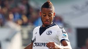 Nach dem wechsel | aogo ist schalkes neuer ballermann! Bundesliga Schalke Complete The Signing Of Hamburg Defender Dennis Aogo Football News Sky Sports