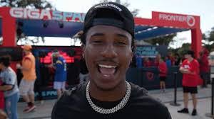 David Kesner's Instagram, Twitter & Facebook