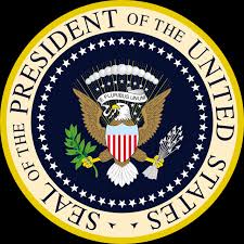 En 30 de julio 1956, e pluribus unum fue reemplazado por in god we trust («en dios confiamos») como el lema nacional de los estados unidos en la ley pública 851, capítulo 795 del volume 70, 84º congreso, 2ª sessión del estatuto de. Donald Trump In FaÈ›a Unui Sigiliu Fals Al PreÈ™edintelui Ce Spun ConspiraÈ›iile