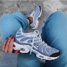 Womens Nike Air Max Plus Black Air Max Tn Plus Reactive Earth Nike Sneakers Women Nike Air Max Plus Nike Air Max Tn