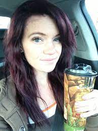 Pin By Alexis Miller On R E D H A I R Pale Skin Hair Color Burgandy Hair Burgundy Hair