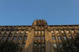 iconic Art Deco architecture ...