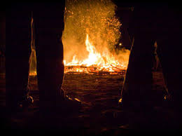 Maybe you would like to learn more about one of these? Sf Beach Bonfire How To Rules Hours And More Thrillist