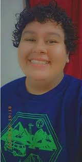 Conductor abandona su guagua, tras chocar otro vehículo, donde murió una  joven maestra de Toa Alta Un choque de auto de carácter fatal se registró a  las 9:01 de la noche del