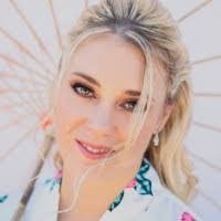 Tessa Stevenson's Instagram, Twitter & Facebook