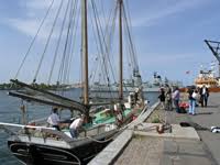 Har du lyst til at støtte vores frivillige arbejde med at få flere børn og unge ud og sejle, samt vedligholde det mere end 120 år gamle skib skibladnerii? See In Denmark Touristerne Dk