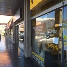 El dia de la entrega me llama personal nuestro que se encuentra en temuco a las 12:00hrs pm. Chilexpress Correo En Vitacura