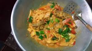 Mie tiaw goreng memiliki cita rasa masakan asia. Masak Kwetiaw Atau Mie Tiaw Ala Koki Rumahan Youtube