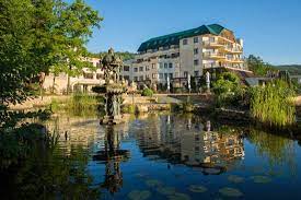 A view of green #2 at sungarden golf & spa resort. Sungarden Resort Bewertungen Fotos Preisvergleich Cluj County Cluj Napoca Tripadvisor