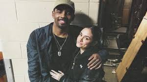 Kyrie irving's baby mother, andrea wilson, left a lengthy and shady message for his current girlfriend, kehlani, about not spending time with his daughter. Kyrie Irving Finally Breaks His Silence On Rumors His Girlfriend Cheated On Him Fox Sports