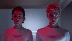 Pol granch cementerio de valientes letra. Asi Suena En Llamas La Nueva Cancion De Pol Granch Y Natalia Lacunza