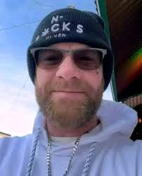 Thanks for being a real fan can I get a HI to see my real fans ❤️❤️