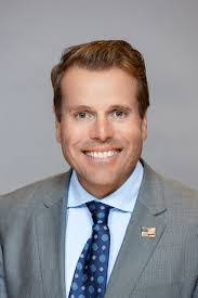 Mark Weida's Instagram, Twitter & Facebook