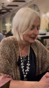 Julia Fordham knows where it’s at this Valentines Day. Tops