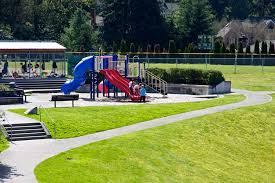 A prime shoreline location unit with a private waterfront park and a dock. Parks City Of Shoreline