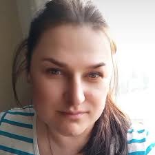 Hi, I will move to Calgary to study at UoC in winter term 2026. I'm looking  for 2-bedroom unit (condo, house, basement), which has garage or inside  parking. The rent term is