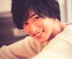 Yamazaki kento is a japanese actor and model. Vorgestellt Kento Yamazaki å±±å´Žè³¢äºº