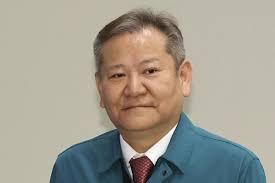 South Korean minister impeached over Halloween crowd crush