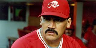 Diablos Rojos del México rinde homenaje al jonronero Nelson Barrera