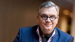 Familiengeschichte entschlüsseln: Kann man mit ein bisschen Spucke  Verwandte finden?