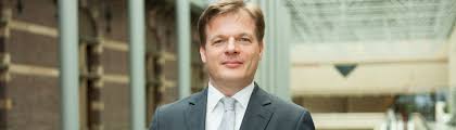 Systematisch falen van de politiek, van de rechterlijke macht: Pieter Omtzigt En Renske Leijten Ontvangen Prijs Voor Politieke Prestatie Van Het Jaar 2019
