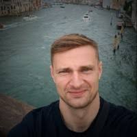 200+ "Robakowski" profiles