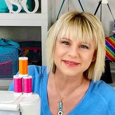 Tips for sewing evenly along curves in sewing projects