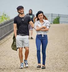 Láska je, napsala na začátek videopříspěvku ramba. Nekonvencni Vychova Terezy Ramba Na Vychovne Pohlavky Ma Jasny Nazor Sip