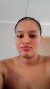 Miranda Watts's Instagram, Twitter & Facebook