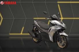 This single cylinder petrol unit is capable of delivering 14.8 bhp during the launch it is said two countries this year, forgot thailand or vietnam or indonesia but definitely not malaysia because malaysia not listed in the sides. 2021 Yamaha Aerox Nvx 155 Vva Connected Revealed In Indonesia