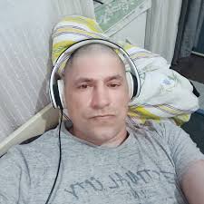 Robert Puskar (@robertpuskar) • Instagram photos and videos