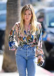 Matthew koma is a successful singer, who performs in the band. Hilary Duff Slams Disgusting Rumors Of Sex Trafficking After Posting Video Of Son Luca 8