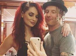 Über 7 millionen englischsprachige bücher. Get To Know Griffin Parker Taylor Slip Knot Lead Corey Taylor Scarlett Stone S Musician Son Glamour Path