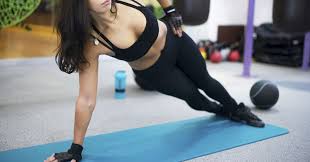 Allenarsi in casa per perdere peso è possibile, a patto di sapere come fare palestra in casa per dimagrire. Esercizi Da Fare A Casa Come In Palestra Trainer Atletico