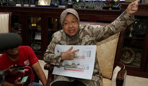 Termasuk di surabaya, walaupun kekuatan yang dirasakan rendah sempat membuat panik warga. Surabaya Fasilitasi Korban Gempa Bumi Dan Tsunami Enciety News