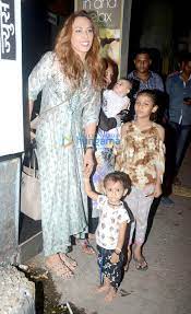 She has brown color eye and black color hair. Iulia Vantur Spotted At Juice Salon In Bandra Iulia Vantur Images Bollywood Hungama